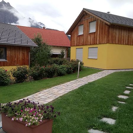 Feriendorf Uorsin Scuol Zewnętrze zdjęcie
