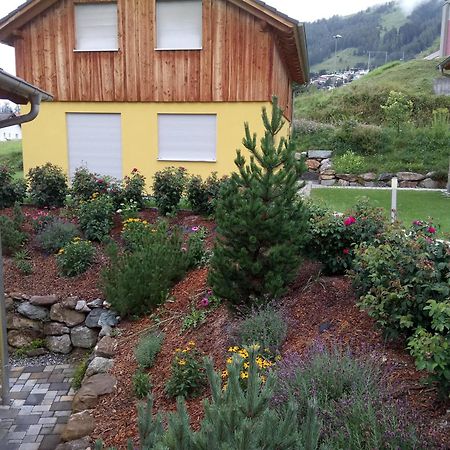 Feriendorf Uorsin Scuol Zewnętrze zdjęcie
