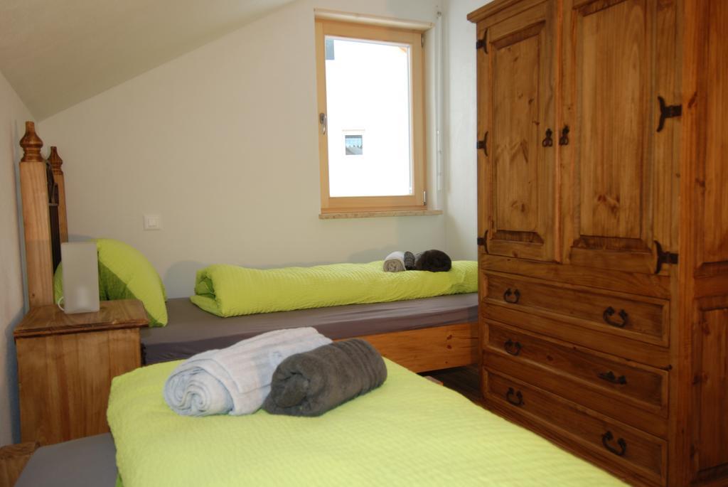 Feriendorf Uorsin Scuol Zewnętrze zdjęcie